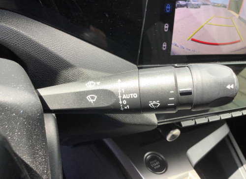 Peugeot 408 Hybrid 136 e-DCS6 Allure