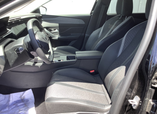 Peugeot 408 Hybrid 136 e-DCS6 Allure