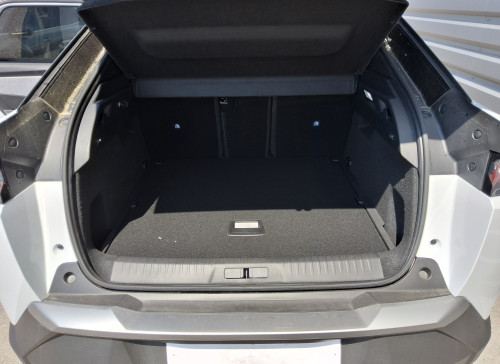 Peugeot 3008 Nouveau Hybrid 145 e-DCS6 GT Exclusive