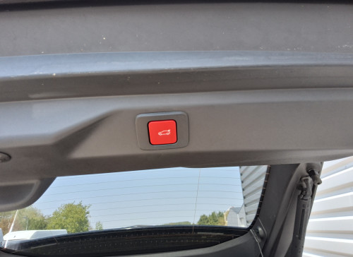 Peugeot 3008 Nouveau Hybrid 145 e-DCS6 GT Exclusive