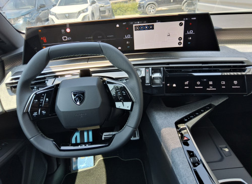 Peugeot 3008 Nouveau Hybrid 145 e-DCS6 GT Exclusive