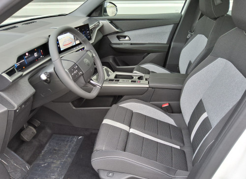 Opel GRANDLAND Nouveau 1.2 Turbo Hybrid 145 ch e-DCT6 Edition