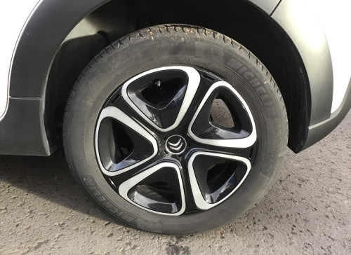 Citroën C3 PureTech 83 S&S BVM5 Shine