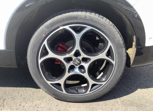 Alfa Romeo TONALE 1.5 Hybrid 160 ch VGT TCT7 Veloce