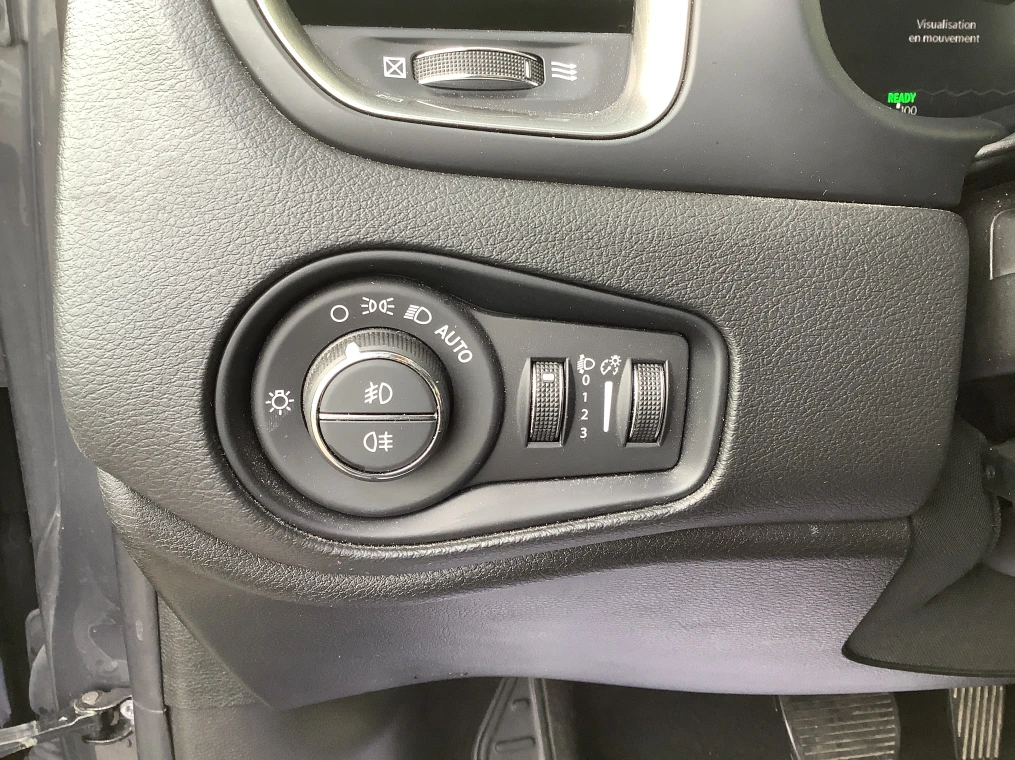 Jeep RENEGADE 1.5 Turbo T4 130 ch BVR7 e-Hybrid Altitude