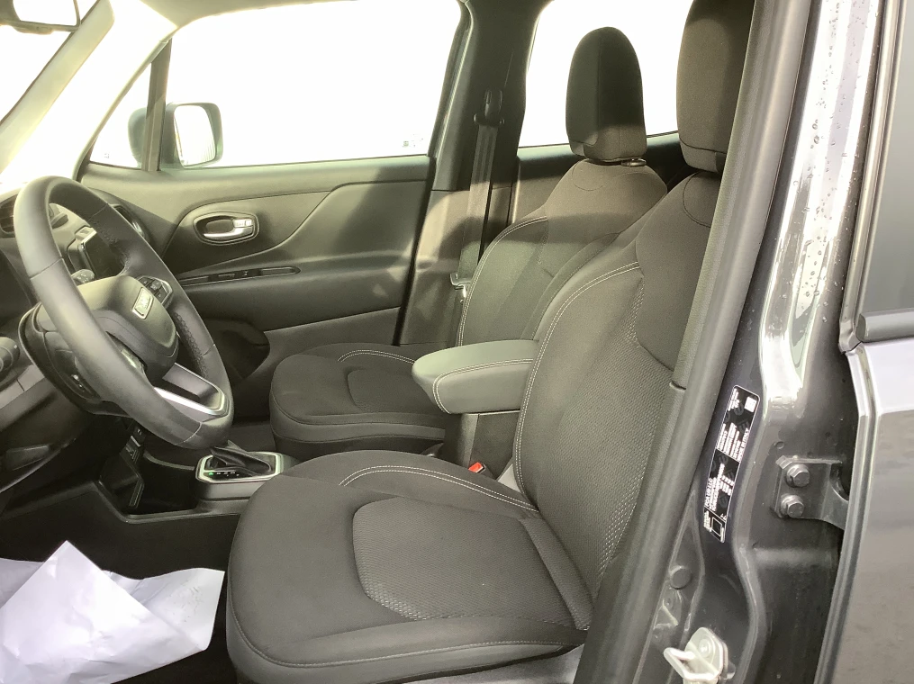 Jeep RENEGADE 1.5 Turbo T4 130 ch BVR7 e-Hybrid Altitude