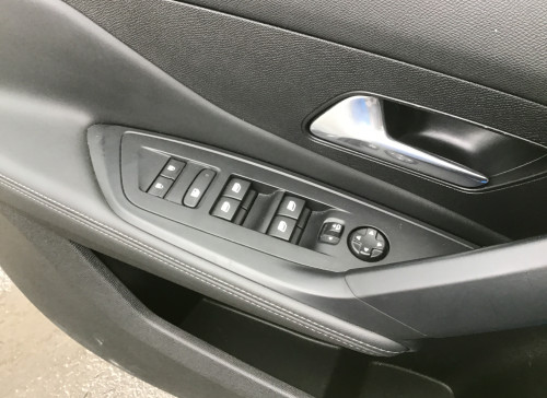 Peugeot 308 Nouvelle PureTech 130ch S&S EAT8 Allure