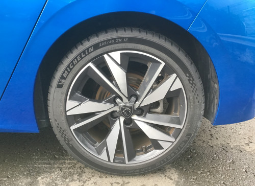 Peugeot 308 Nouvelle PureTech 130ch S&S EAT8 Allure