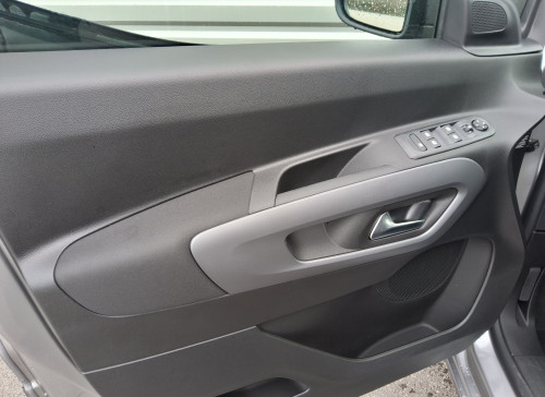 Citroën BERLINGO Taille M BlueHDi 130 S&S EAT8 Max -N1