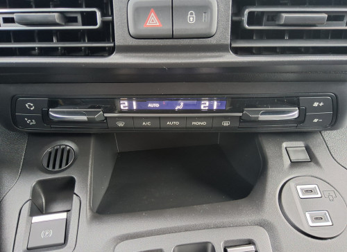 Citroën BERLINGO Taille M BlueHDi 130 S&S EAT8 Max -N1