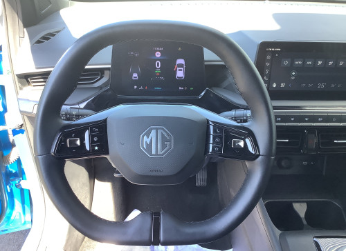 MG MG3 Nouvelle 1.5 L Hybrid+ 195 ch Luxury