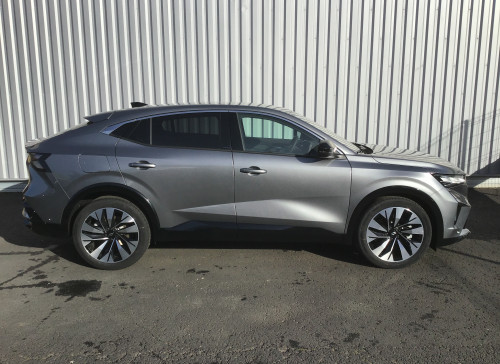 Renault RAFALE Nouveau E-Tech full hybrid 200 Techno