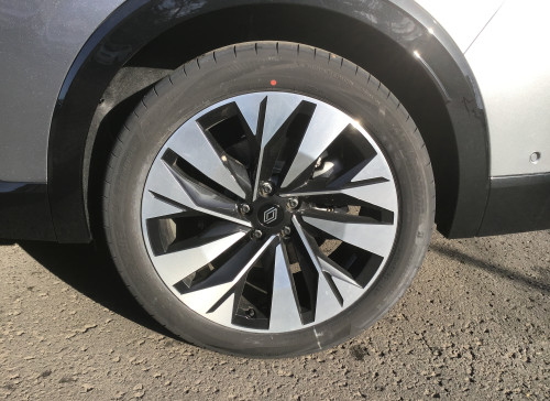 Renault RAFALE Nouveau E-Tech full hybrid 200 Techno