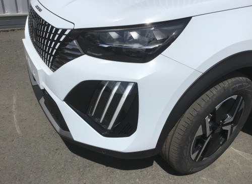 Peugeot 2008 Nouveau PureTech 130 S&S EAT8 GT