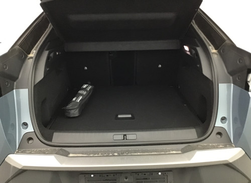Peugeot 3008 Nouveau Hybrid 145 e-DCS6 GT