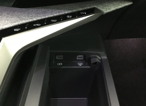 Peugeot 3008 Nouveau Hybrid 145 e-DCS6 GT