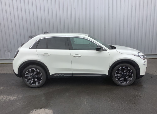 Fiat 600 Nouvelle T-Gen 3 1.2 Hybrid 110ch eDCT6 La Prima