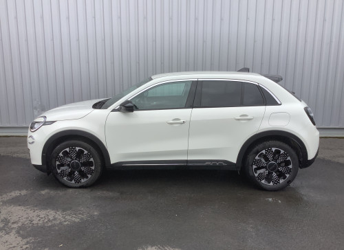 Fiat 600 Nouvelle T-Gen 3 1.2 Hybrid 110ch eDCT6 La Prima