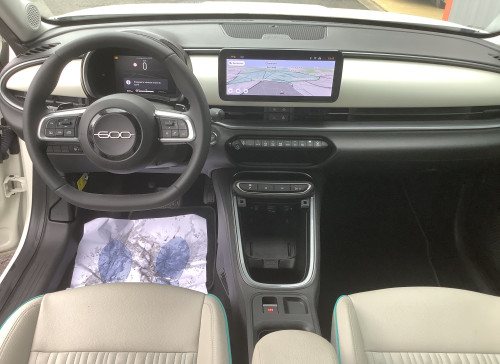 Fiat 600 Nouvelle T-Gen 3 1.2 Hybrid 110ch eDCT6 La Prima