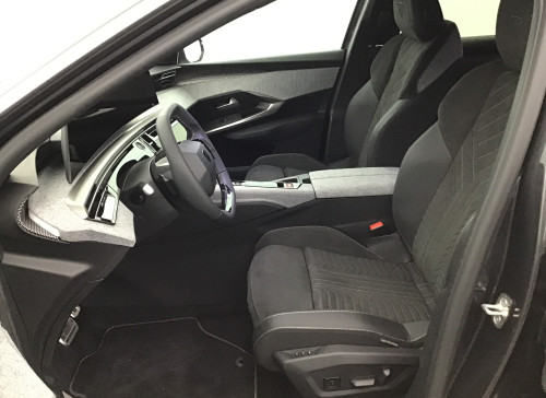 Peugeot 3008 Nouveau Hybrid 145 e-DCS6 GT