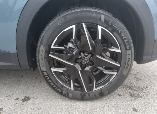 Peugeot 3008 Nouveau Hybrid 145 e-DCS6 GT Exclusive