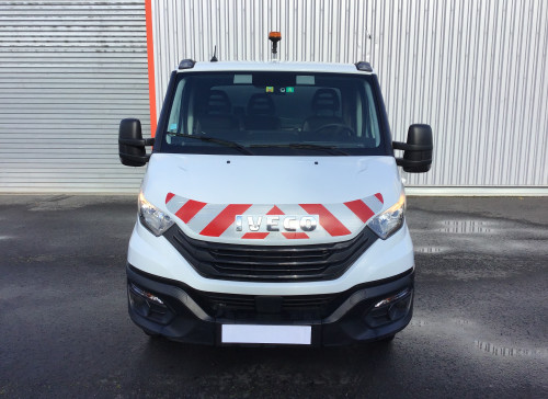 IVECO DAILY CHASSIS CABINE CAB 35 C 14 EMP 4100 QUAD-LEAF BVM6