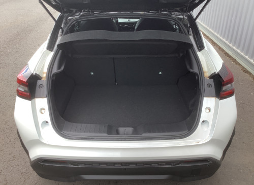 Nissan JUKE Nouveau HYBRID 143 N-Connecta
