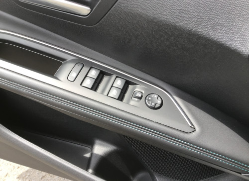 Peugeot 3008 Puretech 130ch S&S BVM6 Allure Pack