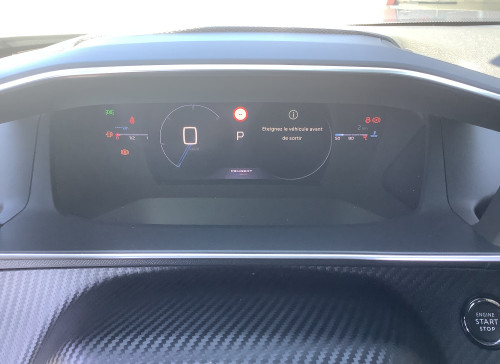 Peugeot 2008 Nouveau Hybrid 145 e-DCS6 GT