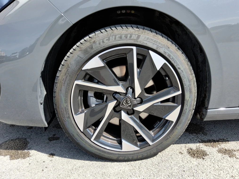 Peugeot 308 SW Hybrid 145 e-DCS6 Allure