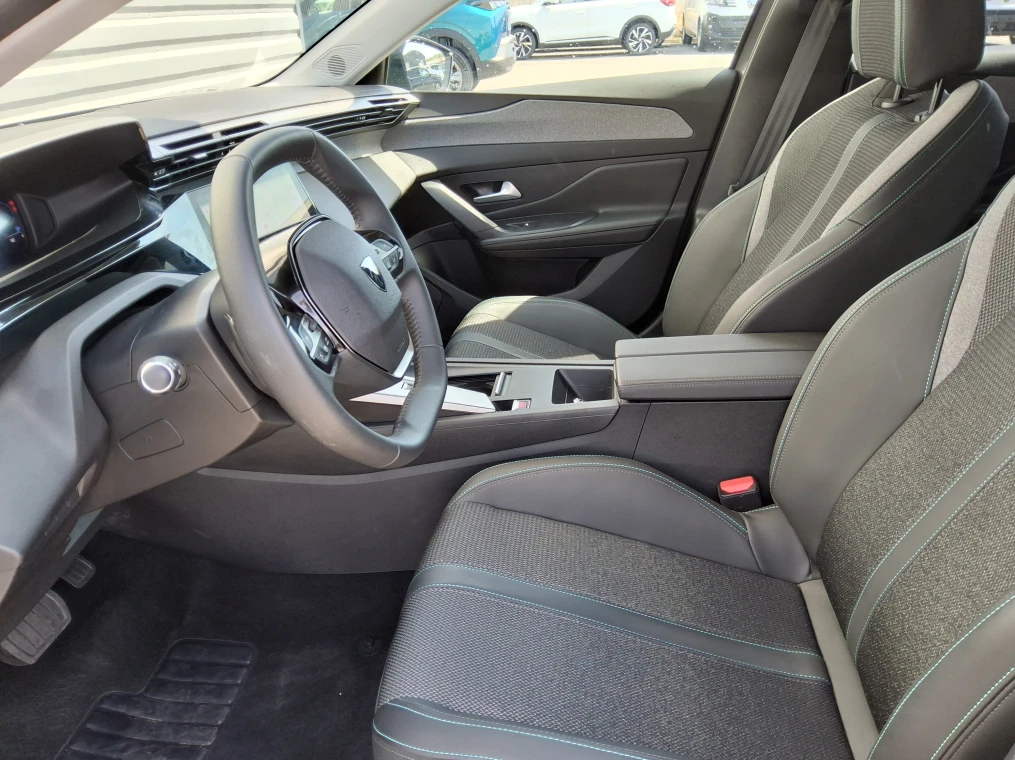 Peugeot 308 SW Hybrid 145 e-DCS6 Allure