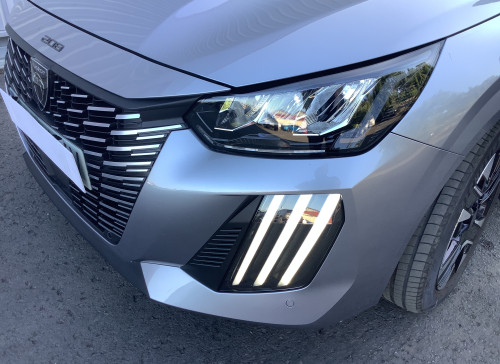 Peugeot 208 Nouvelle Hybrid 100 e-DCS6 Allure