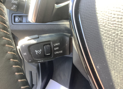 Peugeot 3008 Hybrid 145 e-DCS6 Allure Pack