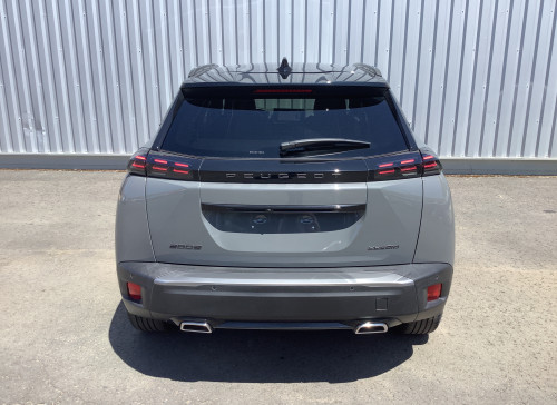 Peugeot 2008 Nouveau Hybrid 136 e-DCS6 GT