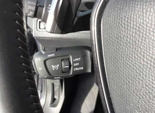 Peugeot 3008 BlueHDi 130ch S&S EAT8 Allure Pack