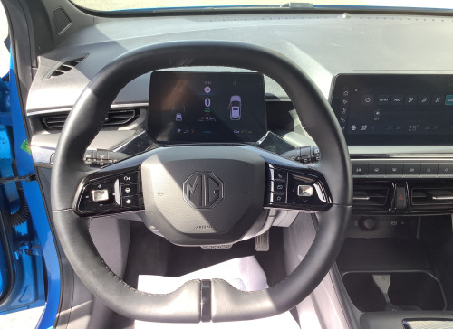 MG MG3 Nouvelle 1.5 L Hybrid+ 195 ch Luxury