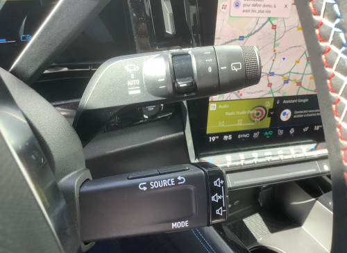 Renault AUSTRAL E-Tech hybrid 200 Iconic esprit Alpine