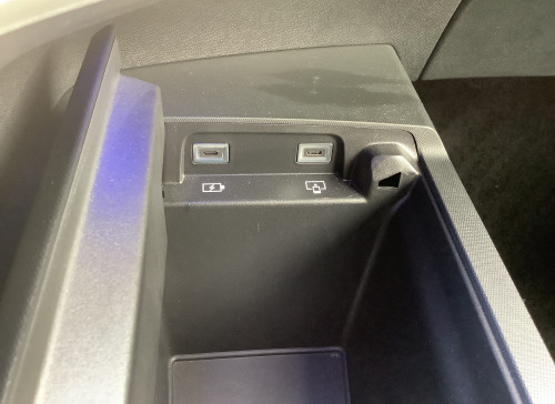 Peugeot 3008 Nouveau Hybrid 136 e-DCS6 Allure