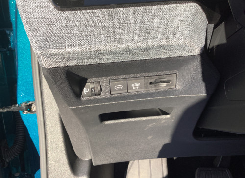 Peugeot 3008 Nouveau Hybrid 145 e-DCS6 Allure