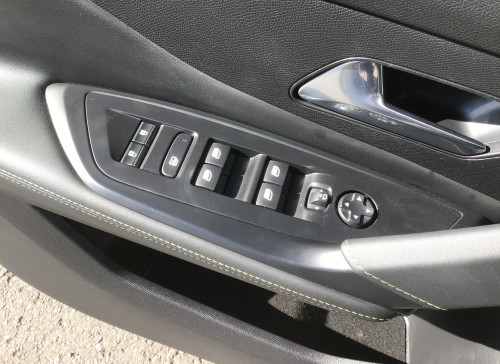 Peugeot 308 Nouvelle PureTech 130ch S&S EAT8 GT