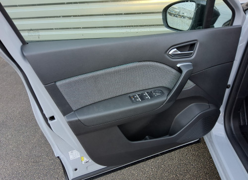 Renault CAPTUR Nouveau E-Tech full hybrid 145 ch Techno