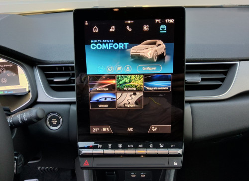 Renault CAPTUR Nouveau E-Tech full hybrid 145 ch Techno