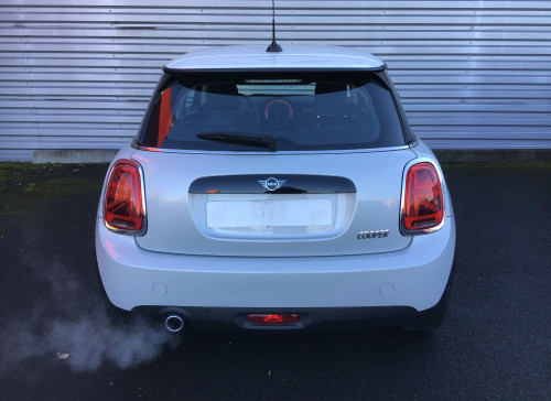 MINI HATCH 3 PORTES F56 LCI Cooper 136 ch BVA7