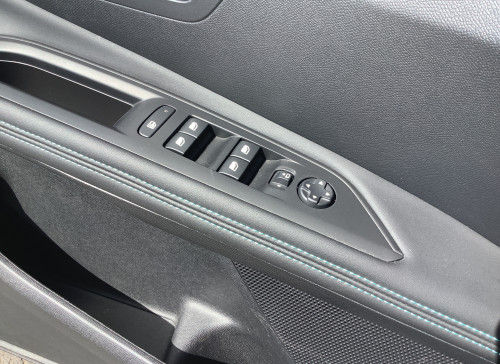Peugeot 3008 BlueHDi 130ch S&S EAT8 Allure Pack