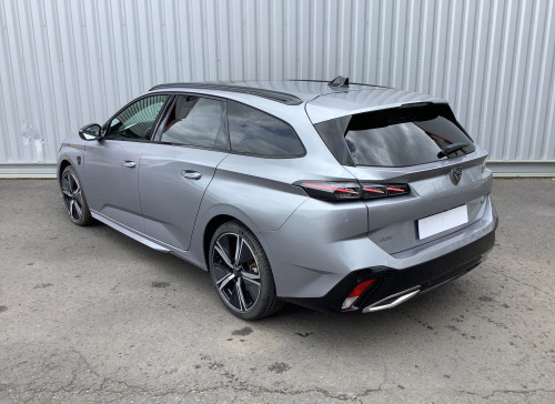 Peugeot 308 SW Hybrid 136 e-DCS6 GT