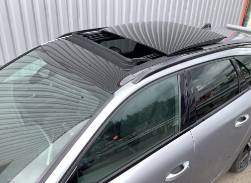 Peugeot 308 SW Hybrid 136 e-DCS6 GT