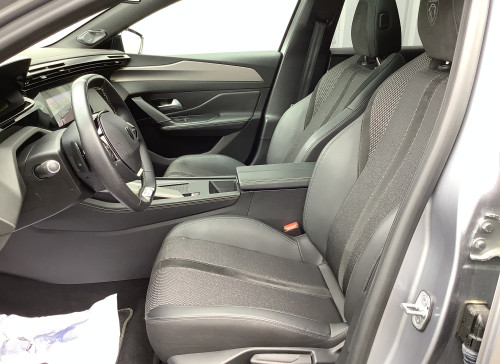 Peugeot 308 SW Hybrid 136 e-DCS6 GT