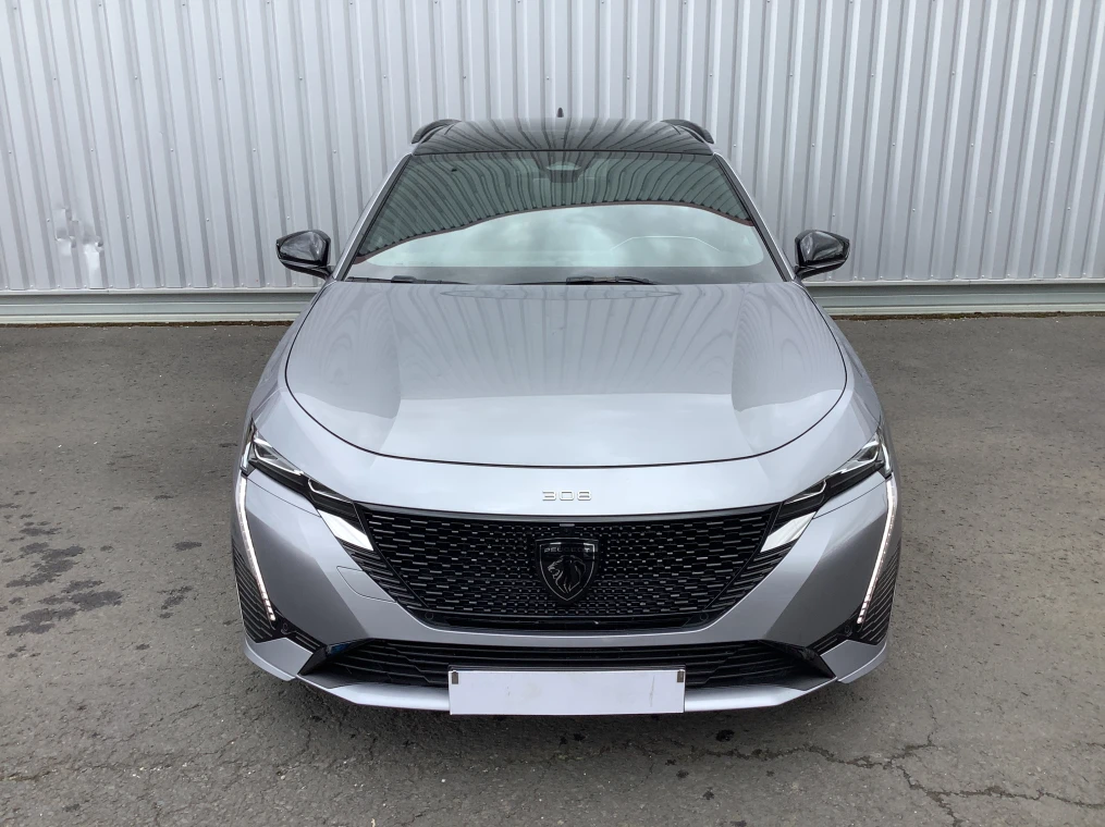 Peugeot 308 SW Hybrid 136 e-DCS6 GT