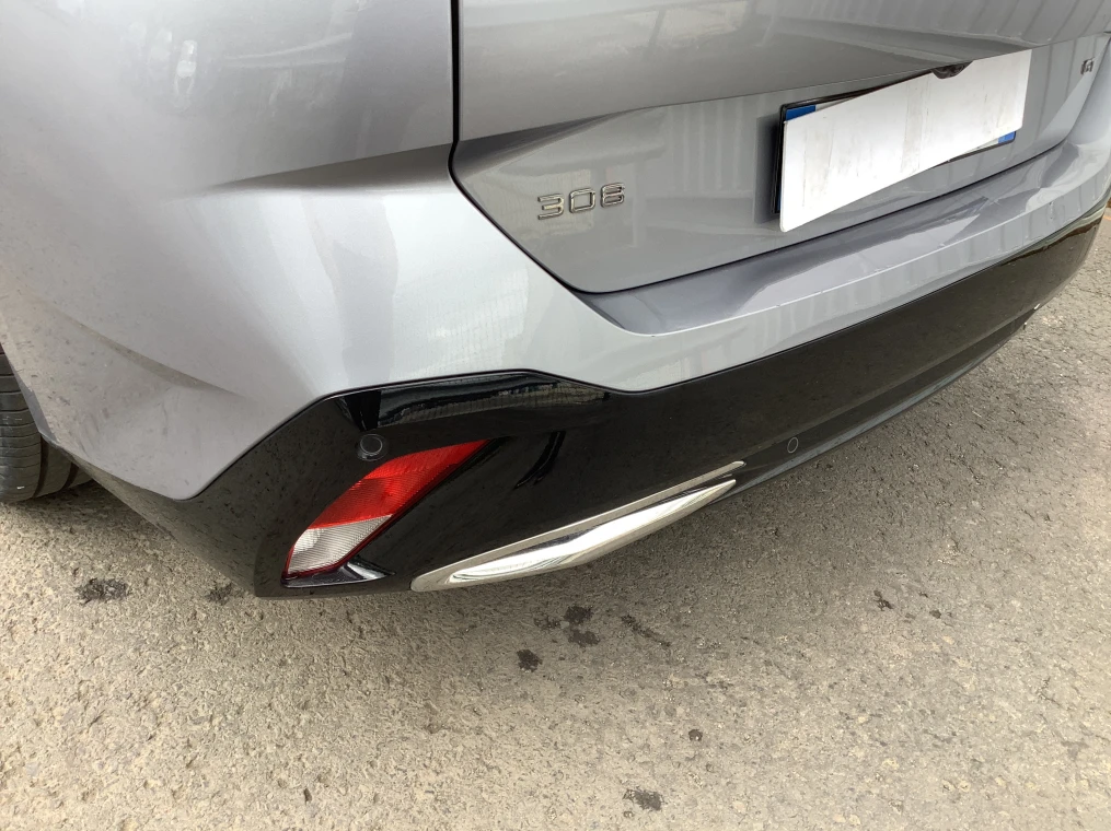 Peugeot 308 SW Hybrid 136 e-DCS6 GT