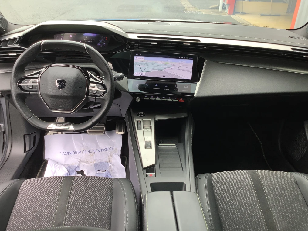 Peugeot 308 SW Hybrid 136 e-DCS6 GT